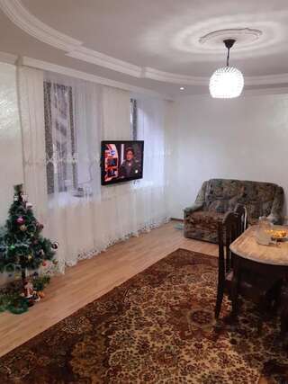 Отели типа «постель и завтрак» Dandalo Батуми Просторный двухместный номер с 2 отдельными кроватями-24